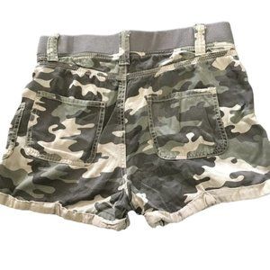 Knox Rose Camo Shorts